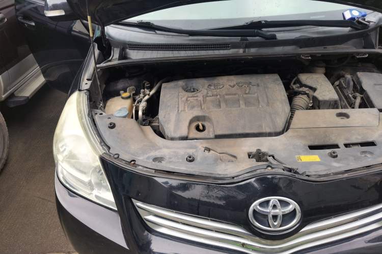 Used Toyota Verso 2011 180E CVT Elite Edition Engine Bay Right