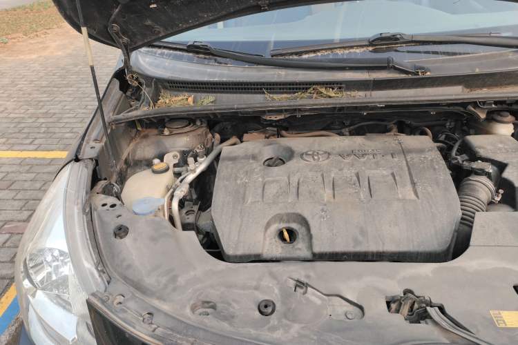 Used Toyota Verso 2011 180E CVT Elite Edition Engine Bay Right