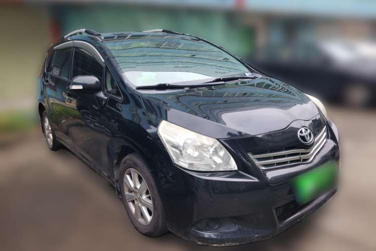 Used Toyota Verso 2011 180E CVT Elite Edition Front Right 45 Deg