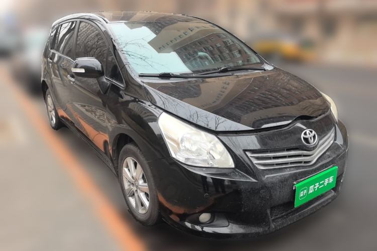 Used Toyota Verso 2011 180G CVT Luxury Edition Front Right 45 Deg