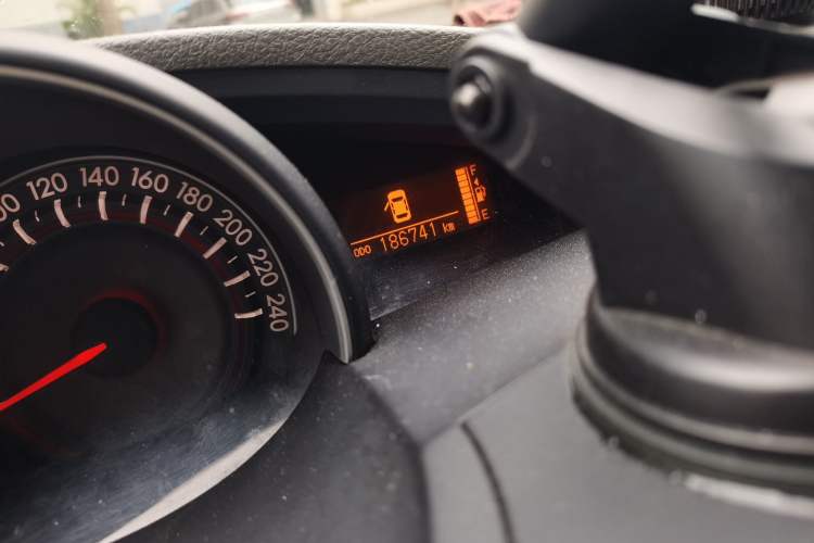 Used Toyota Verso 2011 180E CVT Elite Edition Odometer Close Up