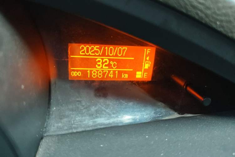 Used Toyota Verso 2011 180E CVT Elite Edition Odometer Close Up