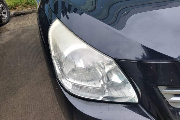 Used Toyota Verso 2011 180E CVT Elite Edition Right Front Headlight