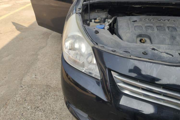 Used Toyota Verso 2011 180E CVT Elite Edition Right Front Headlight