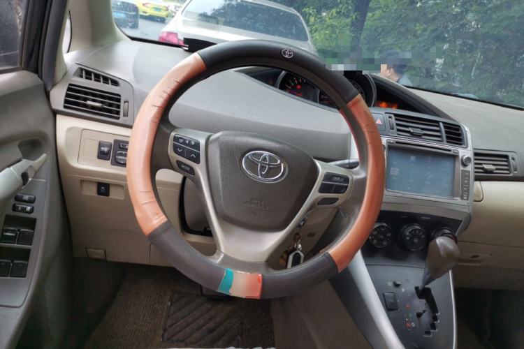 Used Toyota Verso 2011 180E CVT Elite Edition Steering Wheel