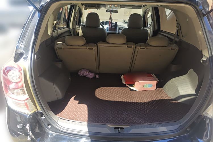 Used Toyota Verso 2011 180E CVT Elite Edition Trunk
