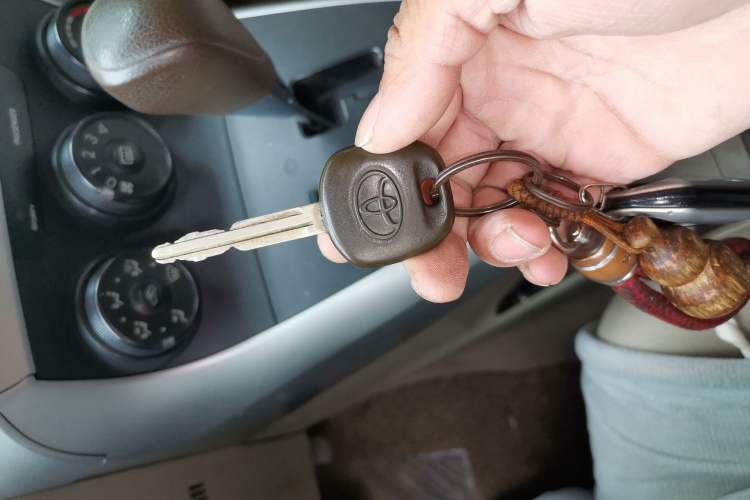 Used Toyota Verso 2011 180E CVT Elite Edition Vehicle Key