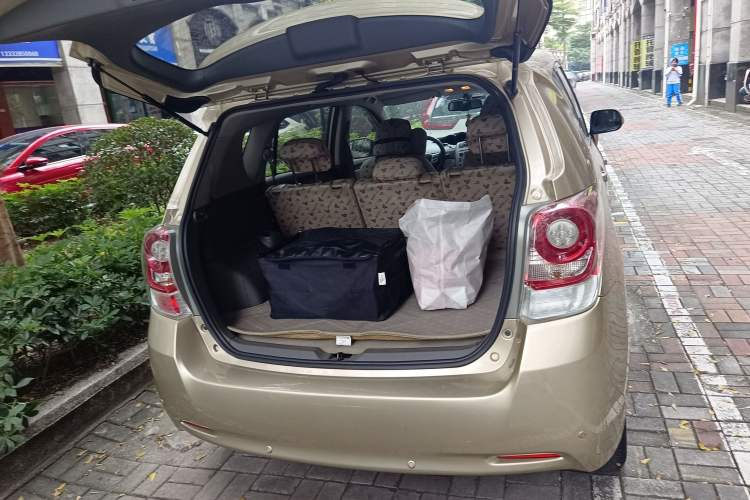 Used Toyota Verso 2011 180G CVT Comfort Edition Trunk