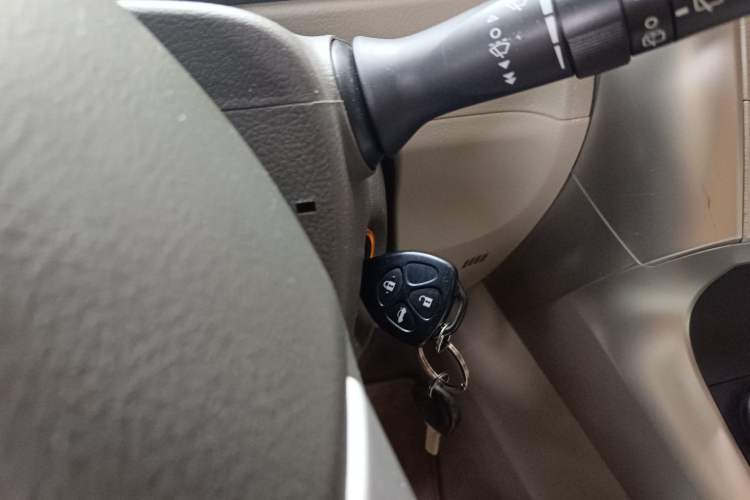 Used Toyota Verso 2011 180G CVT Comfort Edition Vehicle Key