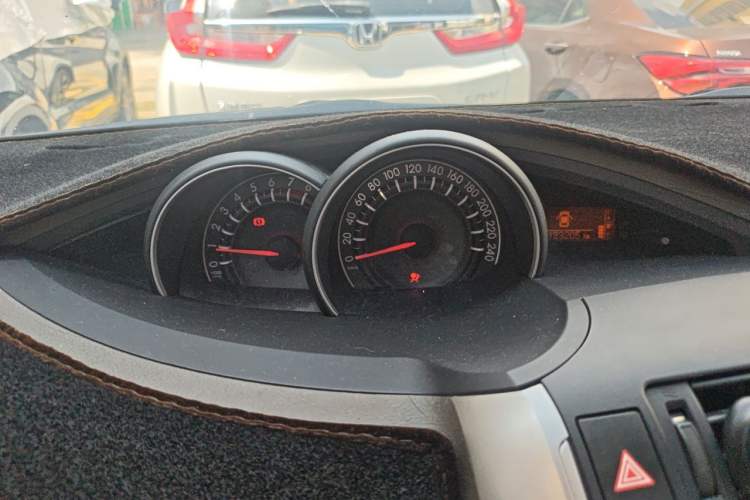 Used Toyota Verso 2011 180G CVT Luxury Multi-Function Version Instrument Cluster
