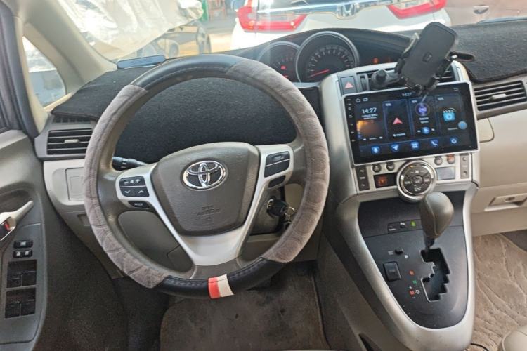 Used Toyota Verso 2011 180G CVT Luxury Multi-Function Version Steering Wheel