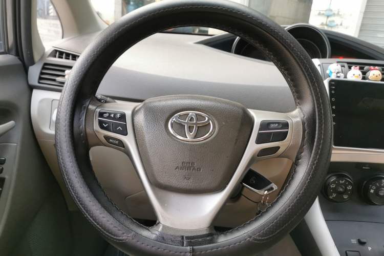 Used Toyota Verso 2011 180E CVT Elite Edition Steering Wheel