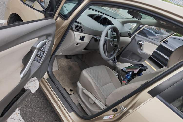 Used Toyota Verso 2011 180E CVT Elite Edition Driver Seat