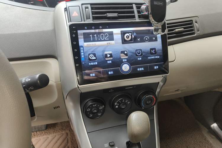 Used Toyota Verso 2011 180E CVT Elite Edition Audio And AC Panel
