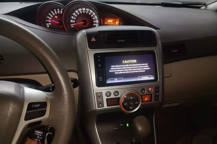 Used Toyota Verso 2011 180G CVT Luxury Multi-Function Version Audio And AC Panel