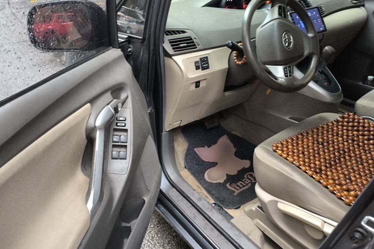 Used Toyota Verso 2011 180E CVT Elite Edition Driver Seat