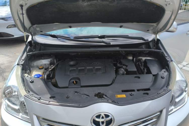 Used Toyota Verso 2011 180E CVT Elite Edition Engine Bay