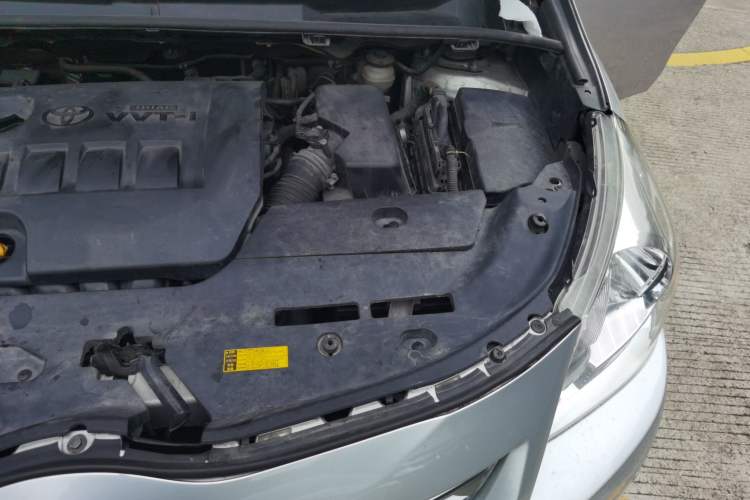 Used Toyota Verso 2011 180G CVT Luxury Multi-Function Version Engine Bay Left