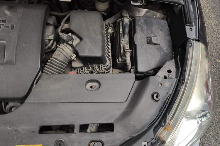 Used Toyota Verso 2011 180E CVT Elite Edition Engine Bay Left