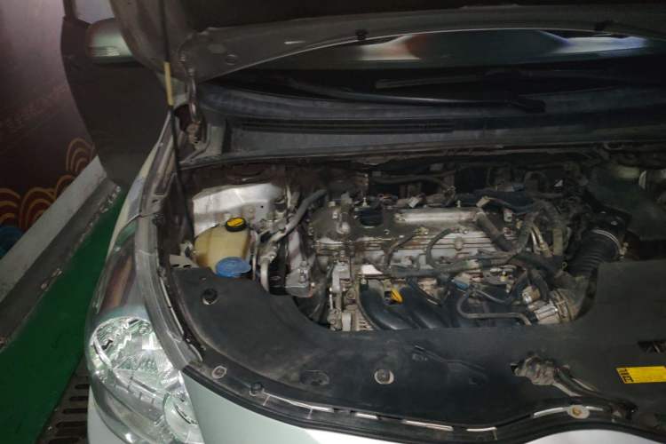 Used Toyota Verso 2011 180E CVT Elite Edition Engine Bay Right