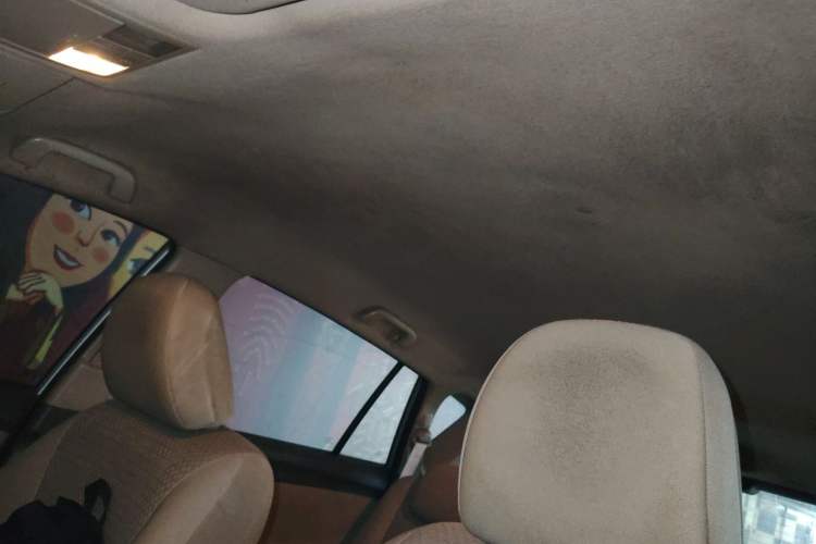 Used Toyota Verso 2011 180E CVT Elite Edition Headliner