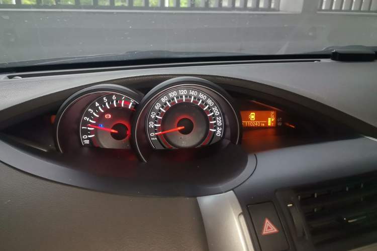 Used Toyota Verso 2011 180G CVT Luxury Multi-Function Version Instrument Cluster