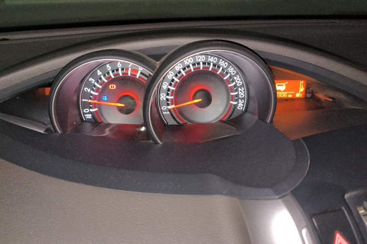 Used Toyota Verso 2011 180G CVT Luxury Multi-Function Version Instrument Cluster