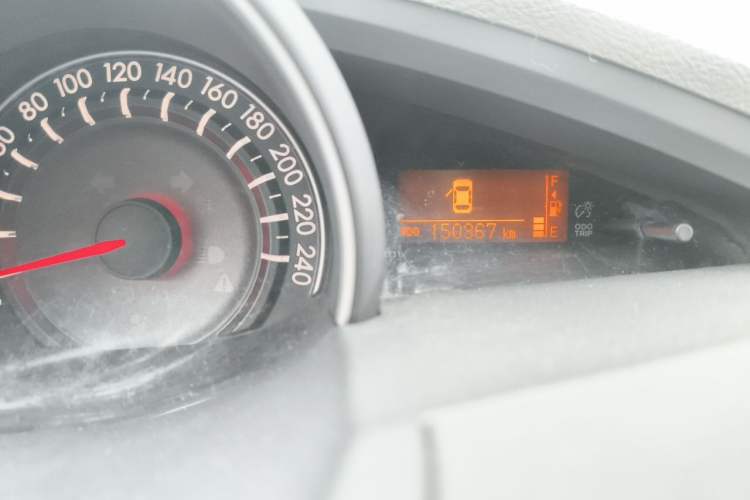Used Toyota Verso 2011 180E CVT Elite Edition Odometer Close Up