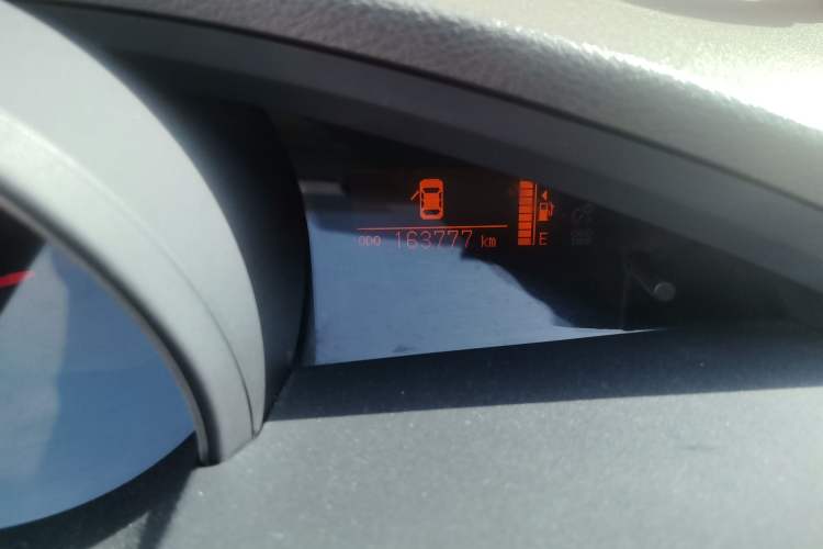 Used Toyota Verso 2011 180E CVT Elite Edition Odometer Close Up