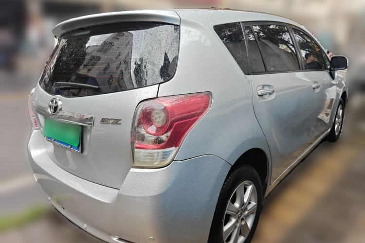 Used Toyota Verso 2011 180G CVT Luxury Edition Rear Right 45 Deg