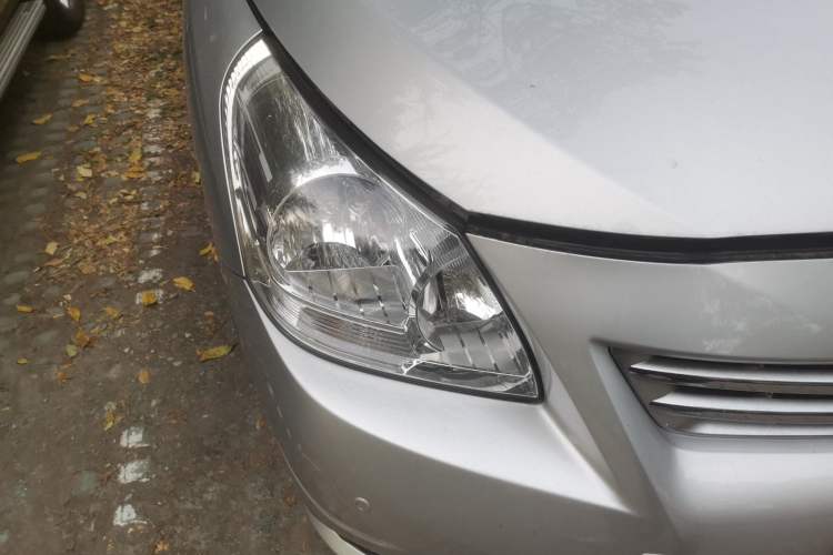 Used Toyota Verso 2011 180G CVT Comfort Edition Right Front Headlight