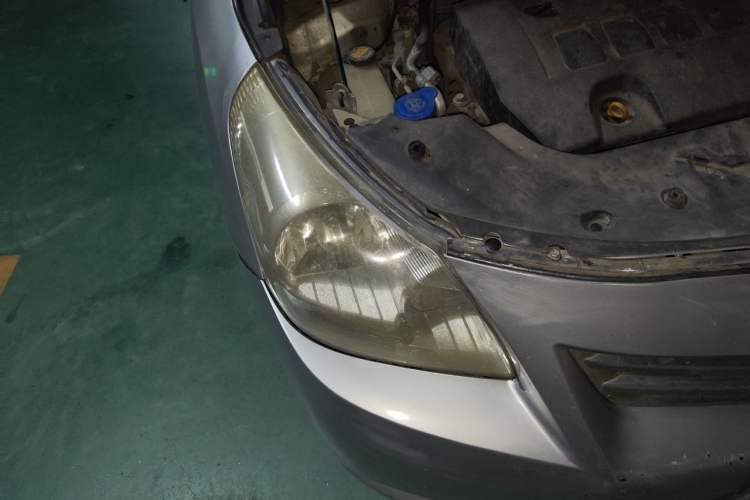 Used Toyota Verso 2011 160E Manual Elite Edition Right Front Headlight