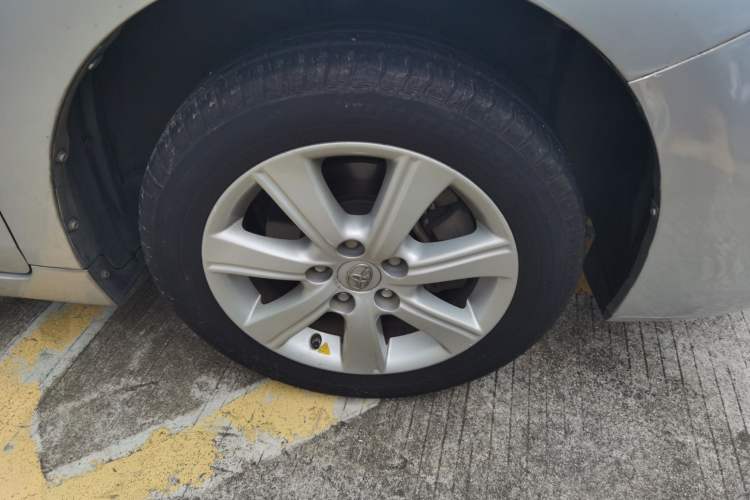Used Toyota Verso 2011 180G CVT Luxury Multi-Function Version Right Front Wheel Hub
