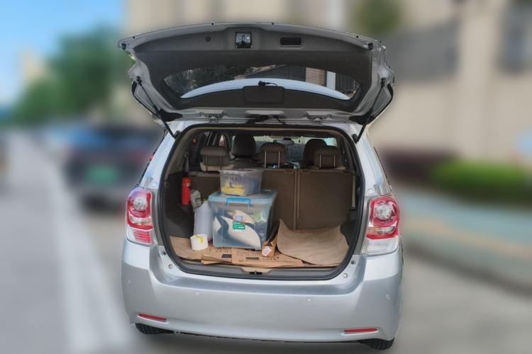 Used Toyota Verso 2011 180E CVT Elite Edition Trunk
