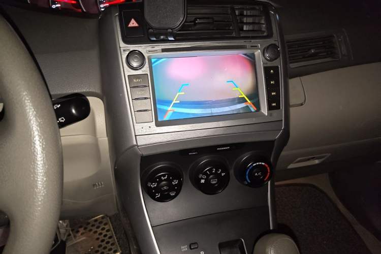 Used Toyota Verso 2011 180E CVT Elite Edition Audio And AC Panel