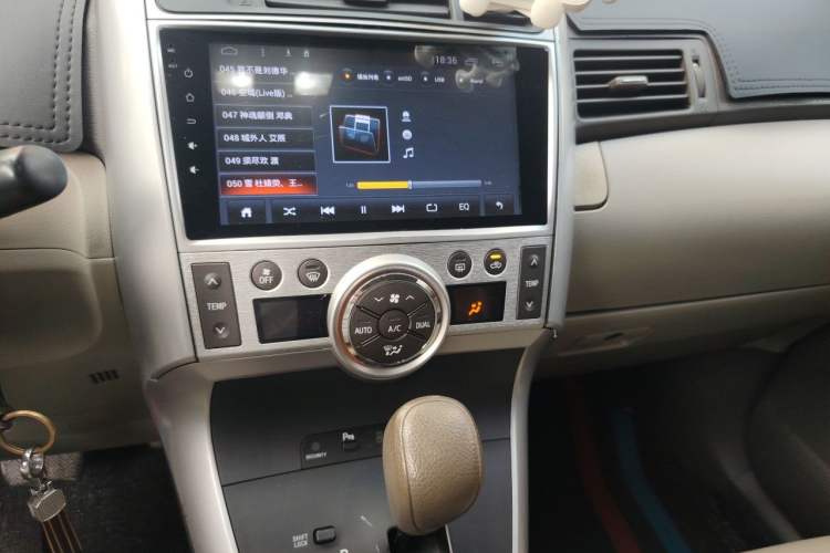 Used Toyota Verso 2011 180G CVT Comfort Edition Audio And AC Panel