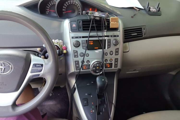 Used Toyota Verso 2011 180G CVT Luxury Multi-Function Version Audio And AC Panel