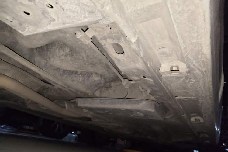 Used Toyota Verso 2011 180E CVT Elite Edition Chassis Rear Right