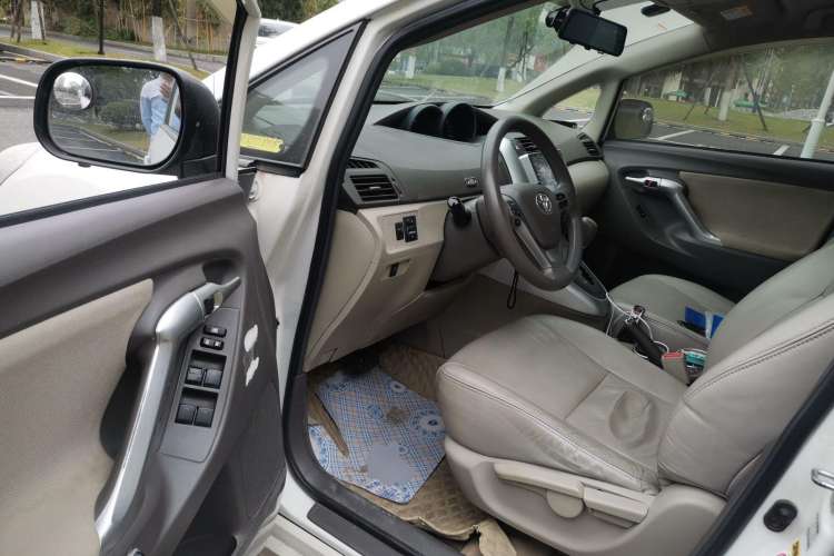 Used Toyota Verso 2011 180E CVT Elite Edition Driver Seat
