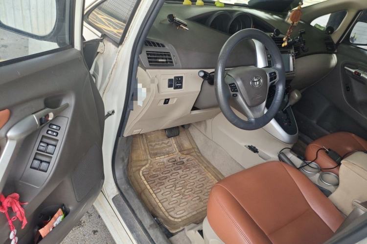Used Toyota Verso 2011 180E CVT Elite Edition Driver Seat