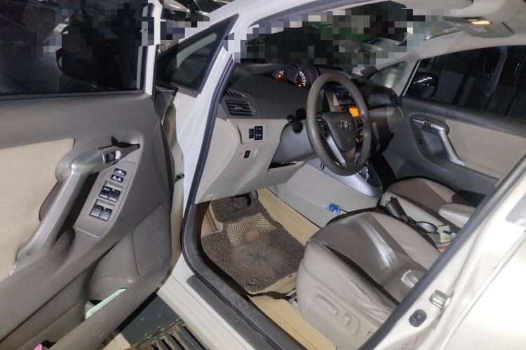 Used Toyota Verso 2011 180G CVT Luxury Edition Driver Seat