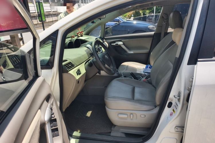 Used Toyota Verso 2011 180G CVT Luxury Multi-Function Version Driver Seat
