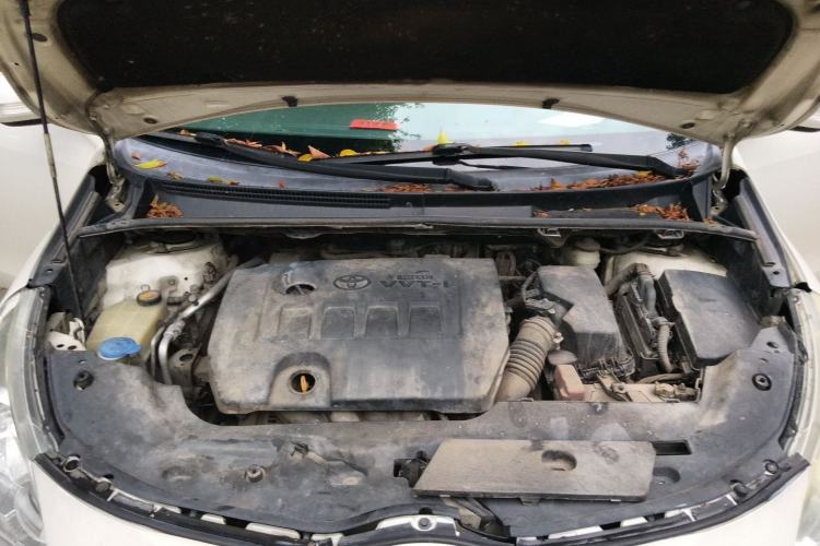 Used Toyota Verso 2011 180E CVT Elite Edition Engine Bay
