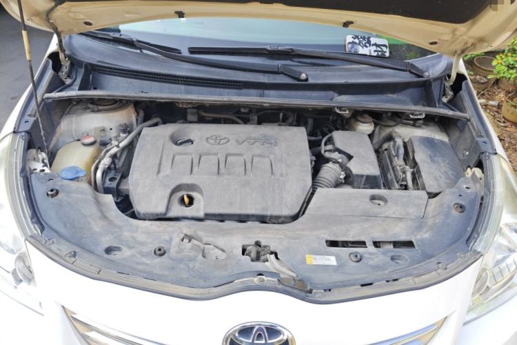 Used Toyota Verso 2011 180E CVT Elite Edition Engine Bay