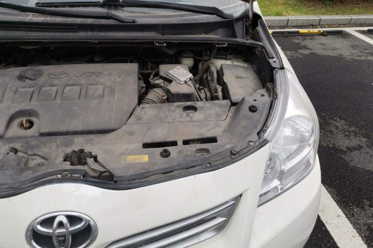 Used Toyota Verso 2011 180E CVT Elite Edition Engine Bay Left