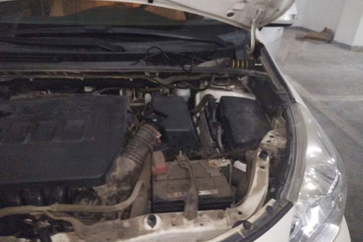 Used Toyota Verso 2011 180E CVT Elite Edition Engine Bay Left