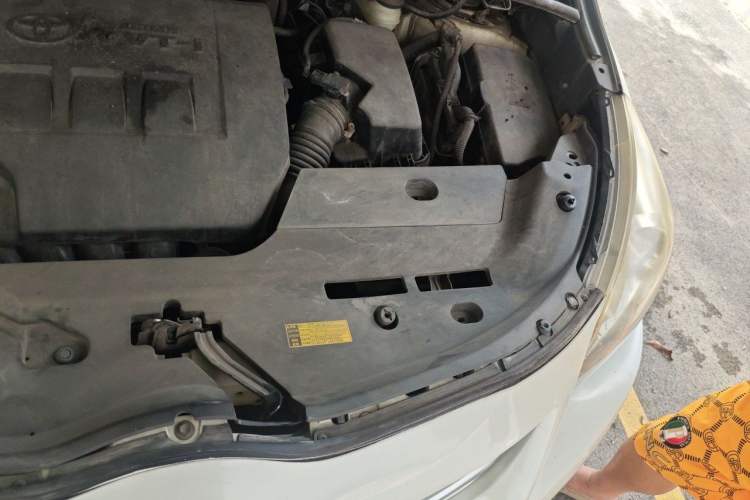 Used Toyota Verso 2011 180E CVT Elite Edition Engine Bay Left
