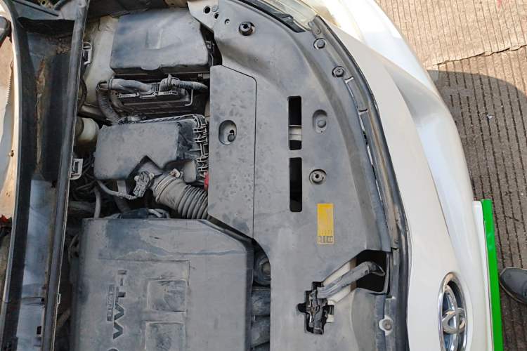 Used Toyota Verso 2011 180E CVT Elite Edition Engine Bay Left