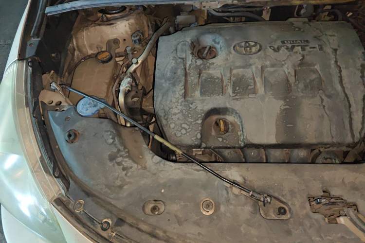 Used Toyota Verso 2011 180E CVT Elite Edition Engine Bay Right