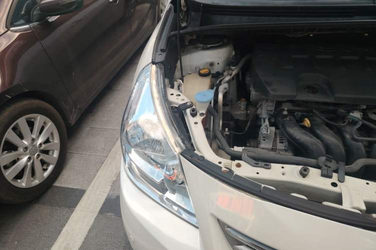 Used Toyota Verso 2011 180G CVT Comfort Edition Engine Bay Right